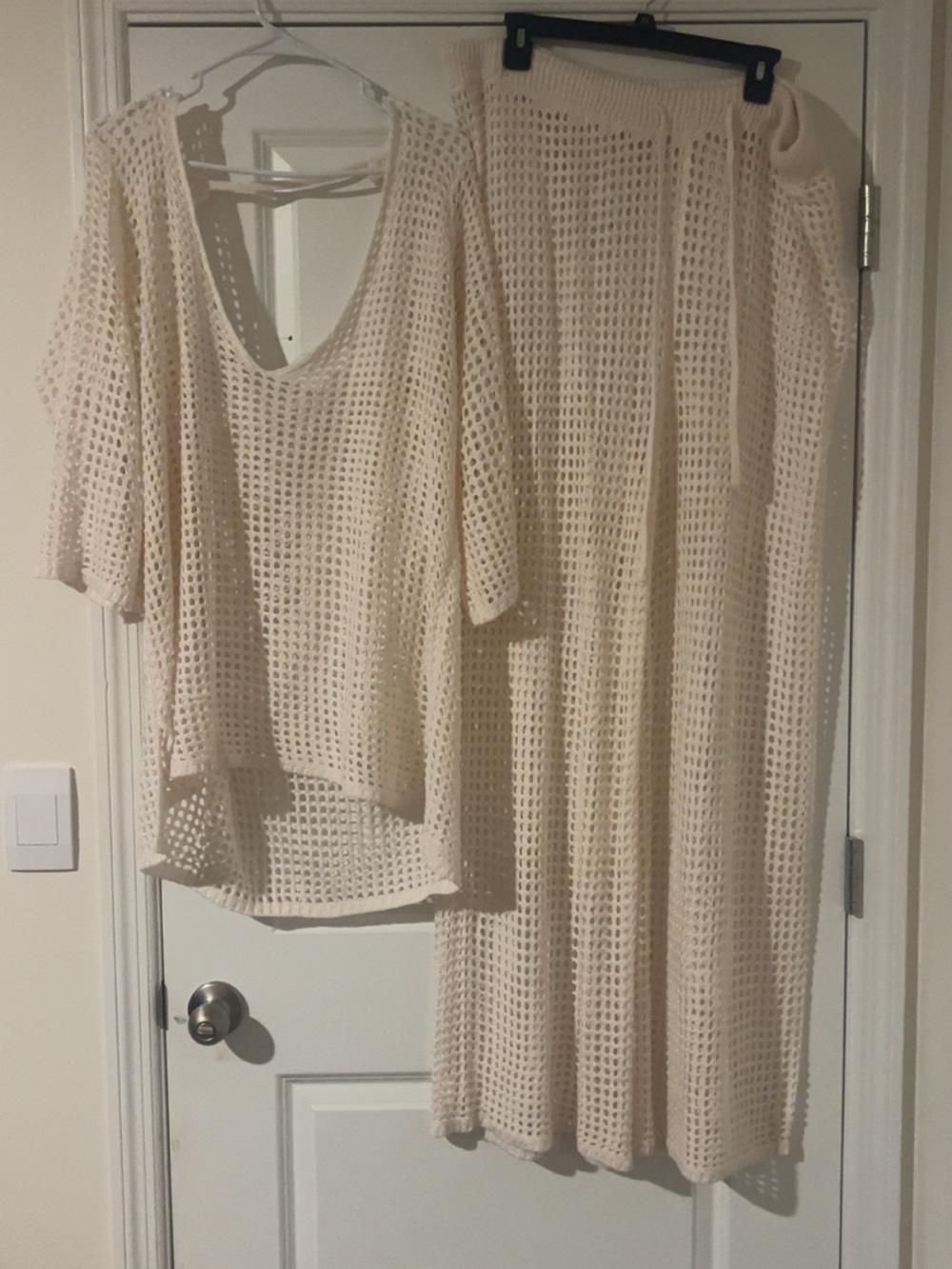 Cozy Crochet Wide-Leg Jumpsuit - Cream - Picture 2 of 2